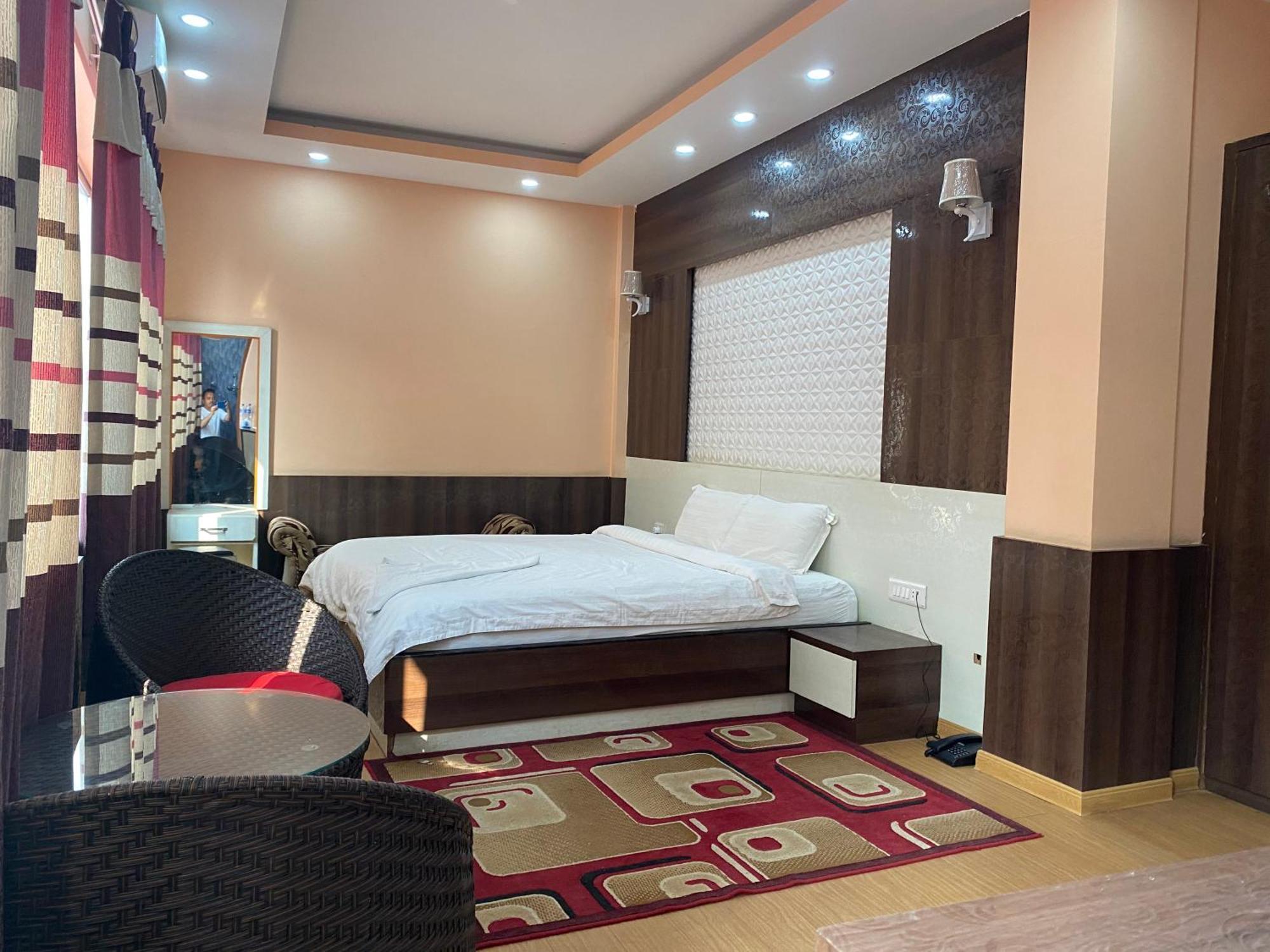 Hotel Gorkha Palace Pvt. Ltd מראה חיצוני תמונה